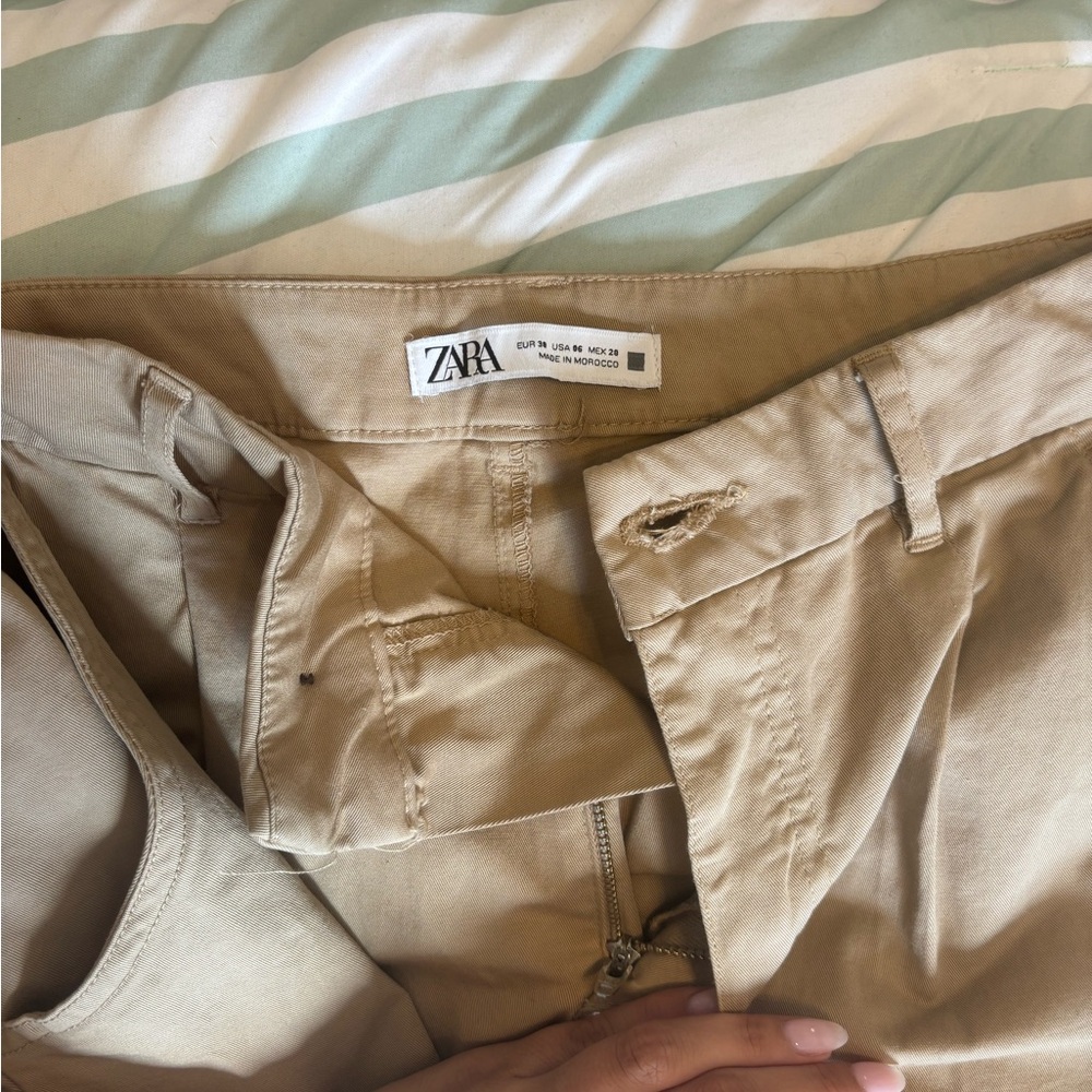 Zara khakis ankle cropped